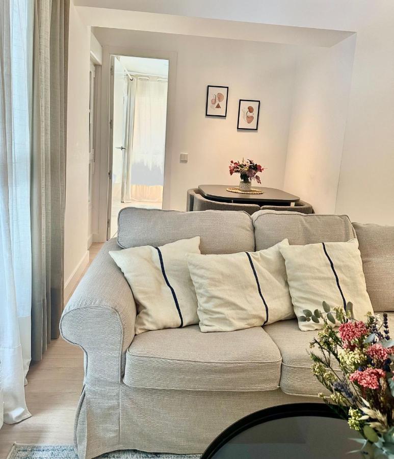Private Room In A Shared Apartment, Habitacion Privada En Un Apartamento Compartido En Pacifico, 马德里 外观 照片
